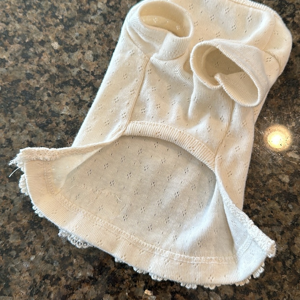 EUC XS Louisdog Boutique Cream Pointelle Lace Tee! 🐶 - Picture 8 of 10